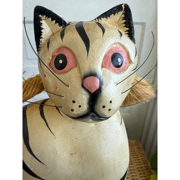 Vintage 90's Folk Art Wood Cat Yellow Black Stripes Jute Rope Tail - Picture 6 of 10